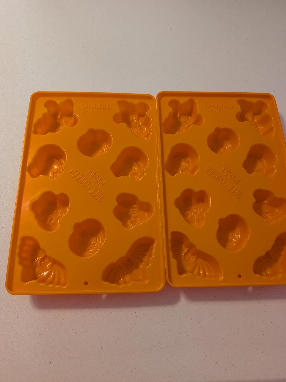 2 JELLO Jiggler Halloween Molds - Cat Witch Ghost Bat Pumpkin Vintage 90's